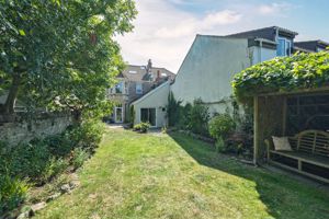 Photo 9- click for photo gallery